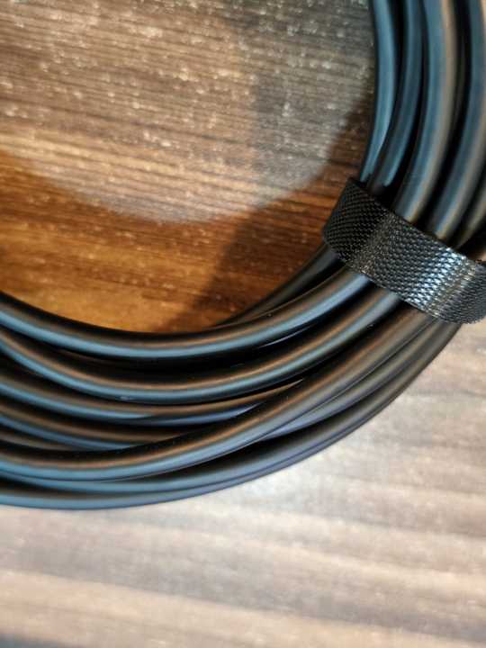 SpeedX%20HDMI%20Cable%204k%20-%209%20meters%20Fiber%20HDMI%20Cable%202.0%20AOC%20(Acive%20Opical%20Cable)%20-%20Image%203