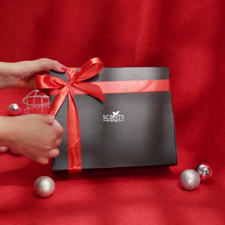 Premium%20Perfume%20Gift%20Set%20For%20Men%20%20SCENTS%20N%20SECRETS%20%7C%20SCENTS%20N%20SECRETS%20-%20Image%203