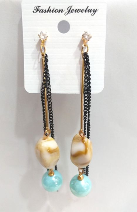 Traditional%20Mughal%20Style%20Black%20Earrings%20for%20Women%20-%20Image%202