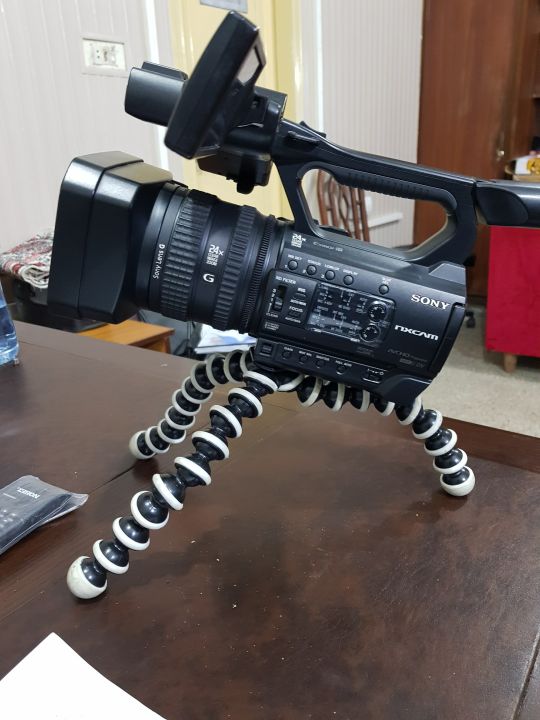 Affordable%20Tripod%20Z03%20for%20Cameras%20&%20Mobiles%20Tripod%20with%20Mobile%20Holder%20-%20Image%203