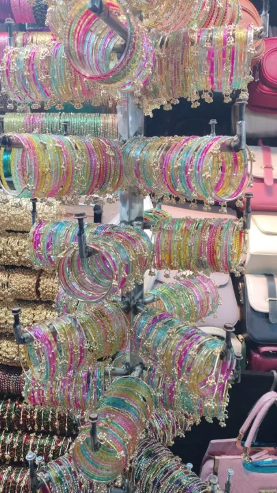 Kashmiri%20churiyan%20trending%20Elegant%20Kashmiri%20Bangles%20Set%20Traditional%20&%20Stylish%20Collection%20-%20Image%207