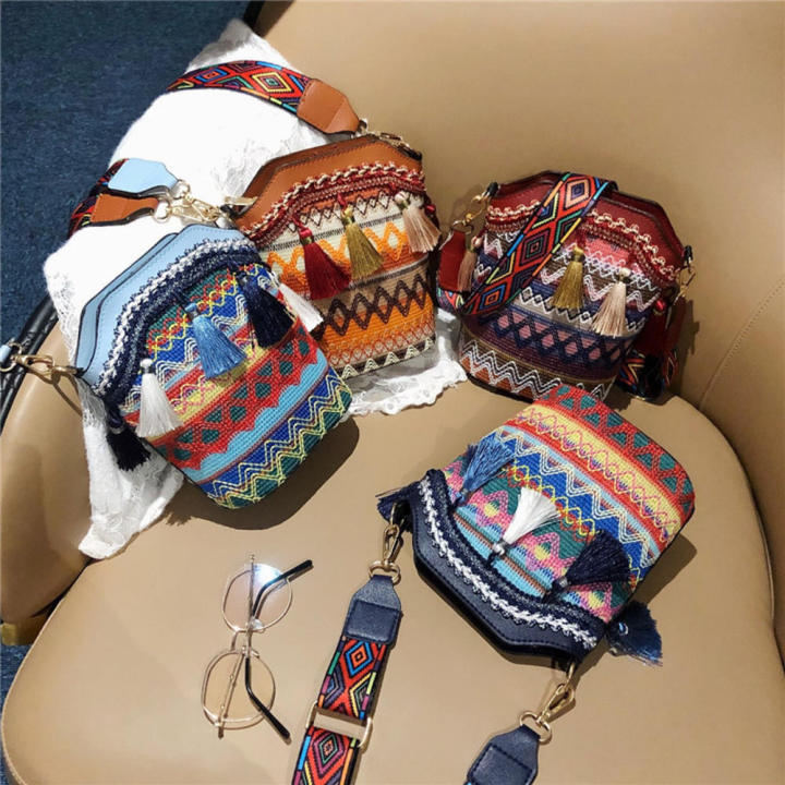 National Women's Bag Tassel Ethnic Handwoven Crossbody Bag Hippie Sling Shoulder Bags For Ladies Small Handbag Vintage