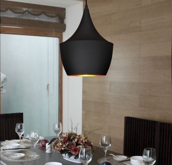 Italian%20Vintage%20Black%20Metal%20Big%20Hanging%20Light%20Pendant%20Ceiling%20Light%20Lamp%20-%20Image%203