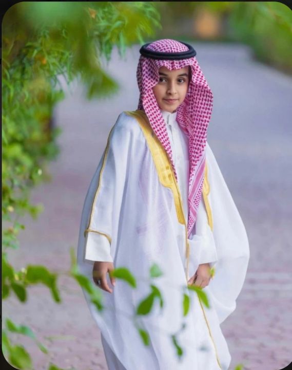 Madani%20Jubba%20House%20Presents%20Customized%20Stylish%20Premium%20Arabic%20Child%20Bisht%20Jubba%20for%20Kids%20-%20%20Bisht%20for%20Boy's%20and%20Kid%E2%80%99s%20%E2%80%93%20Islamic%20Muslim%20Traditional%20Kid%20Boy%20Bisht%20Robe%20Thobe%20Half%20Sleeve%20Arabic%20Abaya%20Jubba%20-%20Available%20in%20all%20Colors%20and%20all%20Sizes%20-%20Image%207