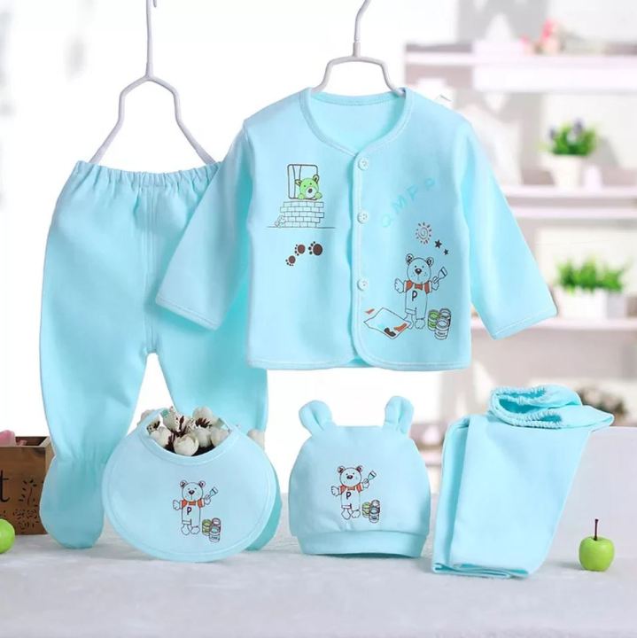 Pack%20of%205%20Newborn%20Baby%20Gift%20Set%20%E2%80%93%20Dress%20Cap%20Bib%20Mittens%20%7C%20Baby%20Essentials%20Kit%20%7C%20Hot%20Sale%20-%20Image%204