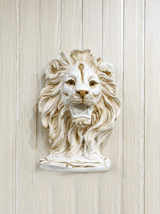 Exquisite Lion Wall Hanging Sculpture