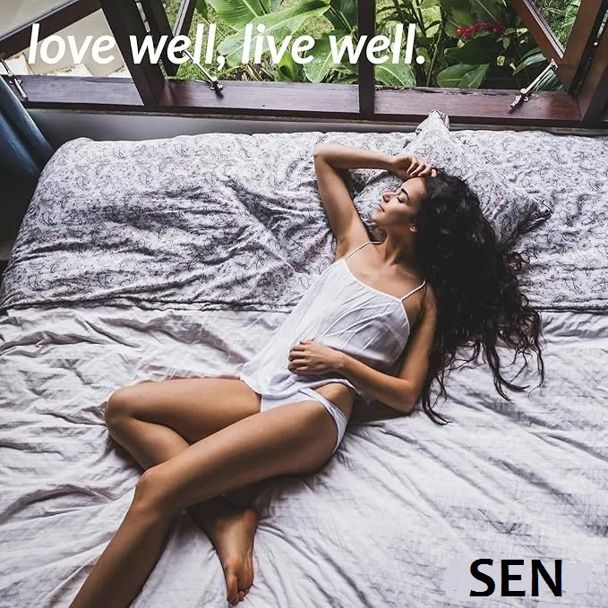 Sen%20Candy%20Apple%20Flavored%20Personal%20Lubricant%20-%20Image%206