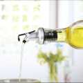 2pcs Oil Bottle Cap Oil Lid, Oil Vinegar Bottle Stopper for Pour Oil, Olive Oil, Vinegar. 