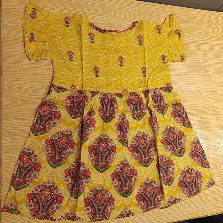 Cute%20Baby%20Frocks,%20Every%20day%20Wear%20Frocks,%20Handmade%20Little%20Girl's%20Summer%20Season%20Frocks,%20Baby%20Girl's%20Dress%20for%20Summer,%20Girl's%20Lawn%20Frocks%20and%20Tops%20for%20Hot%20Weather,%203%20to%205%20Years%20Girl's%20Beautiful%20Frocks,%20Dresses%20and%20Frocks%20for%20Little%20Princess%20-%20Image%202