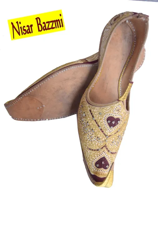 Traditional%20Khussa%20For%20Men%20-%20Image%204