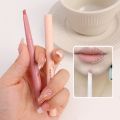 Lady Plump Lips Contour Pen / Flat Design Velvet Matte Lip Liner Pen / Women Lip Cosmetics / 5 Colors Smooth Velvet Lipliner Pencil / Waterproof Non-stick Cup Lipstick. 