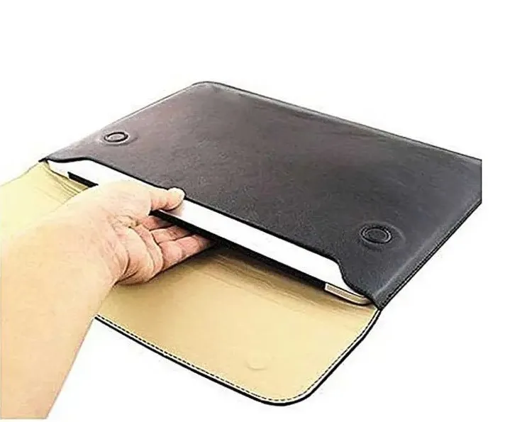 Leather%20Laptop%20Sleeve%2013%20Inch%20Brown%20Black%20-%20Image%203