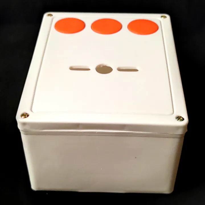 Electrical%20Change%20Over%20Switch%20Box%20Changeover%20Box%20High%20Quality%20Wall%20Mounted%20Open%20Box%20-%20Image%204