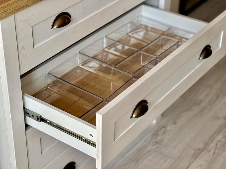 4%20Pcs%20Clear%20Plastic%20Drawer%20Organizers%20Set,%20Bathroom%20and%20Vanity%20Drawer%20Trays,%20Plastic%20Lipstick%20Transparent%20Jewelry%20Storage%20Box%20Makeup%20Organizer%20Holder%20-%20Cosmetic%20Storage%20for%20Cosmetic%20Brush,%20Eyeliner,%20Nail%20Polish%20-%20Image%203