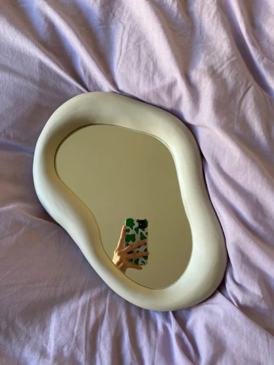 Fabulous%20DIY%20Wall%20Mounted%20mirror/%20Luxury%20Asymmetric%20Cloud%20Mirror%20-%20Modern%20Design,%20Wall%20Decoration,%20Unique%20Wall%20Ornament,%20Handmade%20Asymmetric%20Mirrors%20in%20Irregular%20Shapes%20and%20Vivid%20Colors:%20Unique%20Wall%20Mirrors%20Crafted%20for%20Distinctive%20Home%20Decor%20-%20Image%204