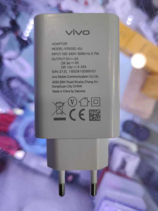 VIVO%20Y20%20,Y20i%20,%20S1,%20Z1%20PRO%20Y17%20CHARGER%20DUAL%20ENGINE%20FAST%20CHARGING%209V%202A%20/%2018W%20with%20Vivo%20ORg%20Cable%20-%20Image%202