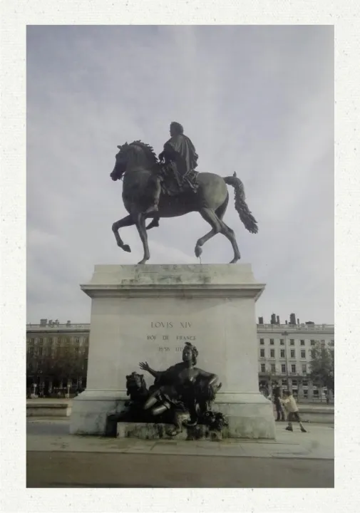 Paris%20Old%20Photo%20Print%20on%20Canvas%20Wall%20Decor%20Frame%20Home%20Decoration%20Gift%20-%20Image%202