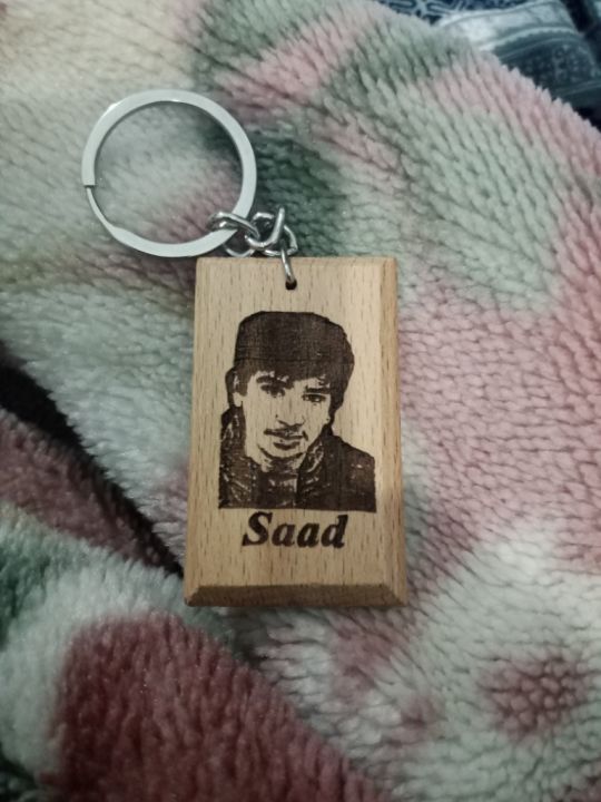 Customized Wooden Keychain Laser Engraving Your Logo, Photo and Name