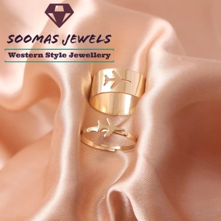 Trendy%20Heart%20shape%20rings%20for%20couples/girls%20-%20Image%204