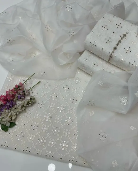 SANIA.B%20%7CMost%20Demanded%20Article%202023%7C%202Piece%20Net%20Plastic%20Mirror%20Worked%20Shirt%20And%20Dupatta%20-%20Image%205