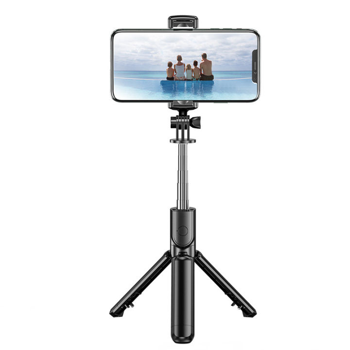 Manufacturers wholesale bluetooth selfie stick, universal horizontal and vertical tripod, selfie stick, mobile phone holder, photo artifact