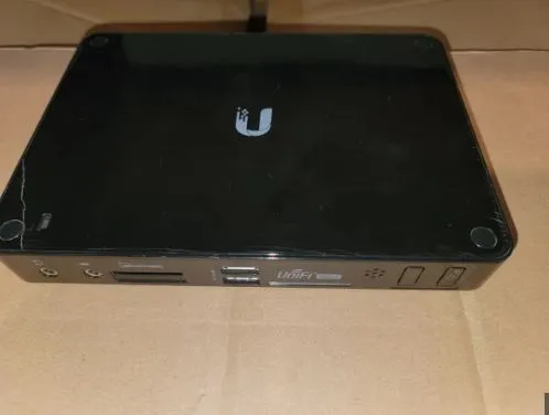 Ubiquiti%20UVC-NVR-2TB%20Network%20Video%20Recorder,%20720P%20Recording,%20Up%20to%2050%20UniFi%20Video%20Camera%20Support,%20UniFi%20Plug%20&%20Play%20-%20Image%203