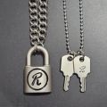 Hot! Original NANA with Nanjing lock necklace non-unlockable matte fog sand male punk R lock vintage necklace couple. 