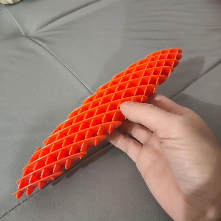3D%20PrintinG%20Decompression%20Stretch%20Mesh%20Toy%20Decompression%20Stretch%20Mesh,%20Rebounding%20Morphing%20Worm%20Plastic%20Shrapnel,%20Decompression%20Decompression%20Worm%20Keychain,%20Fidget%20Worm%20-%20Image%204