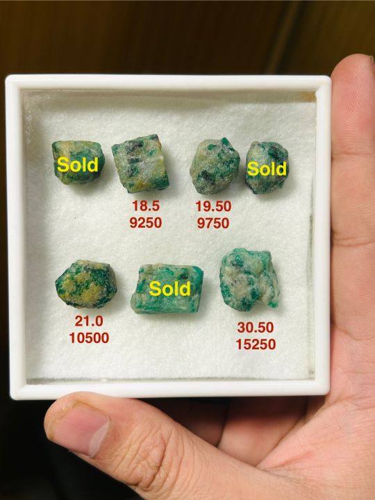 Natural%20Pakistan%20Emerald%20(Zamrud)%20%E2%80%93%20100%25%20Original%20High%20Quality%20Certified%20%20Swat%20Emerald%20Stone%20-%20Image%208