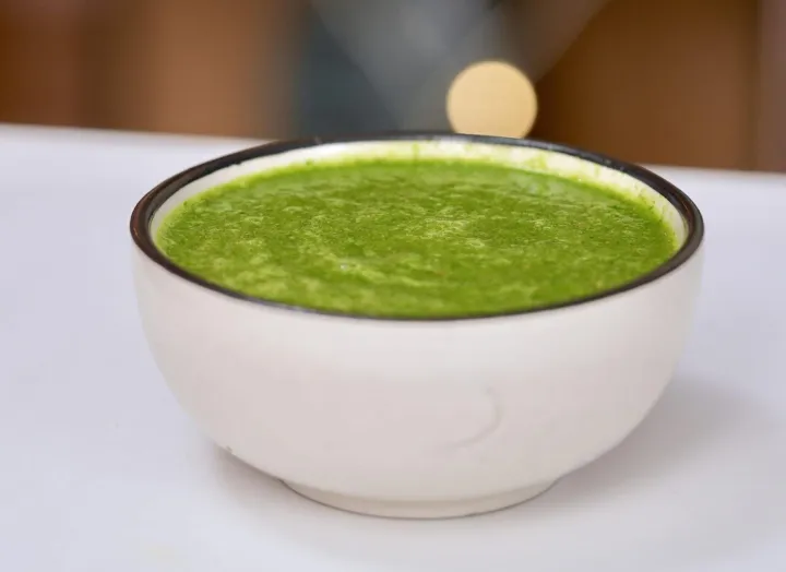 Spicy%20Green%20Chilli%20Chutney%20%E2%80%93%20500%20Grams%20%7C%20Shikarpuri%20Hari%20Chatni%20(%DB%81%D8%B1%DB%8C%20%DA%86%D9%B9%D9%86%DB%8C)%20%7C%20Bold%20&%20Tangy%20Traditional%20Taste%20-%20Image%202