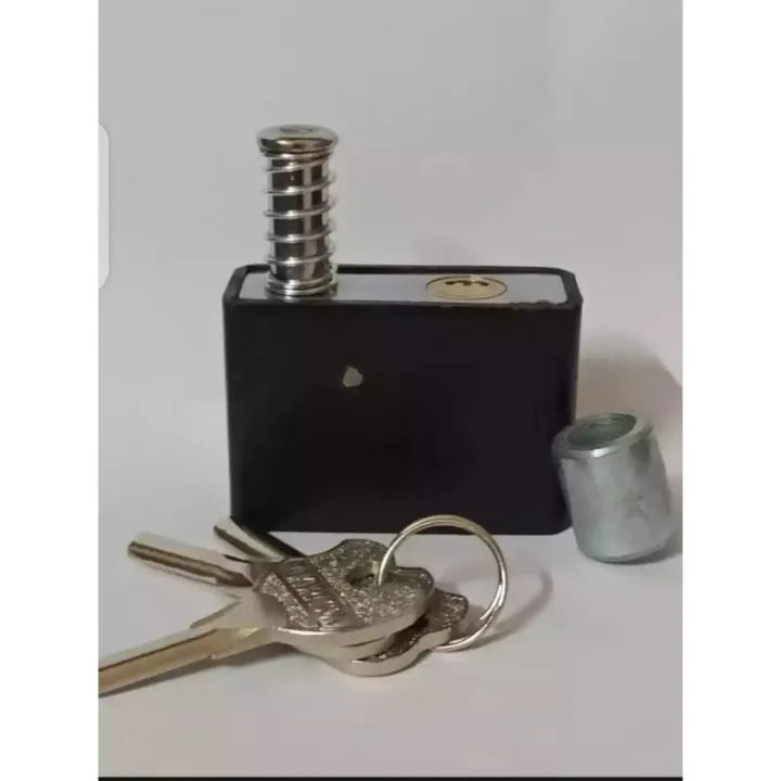 100%25%20Secure%20Motorcycle%20Side%20Lock%20-%20Black%20L%20Key%20Anti-Theft%20Push%20Lock%20-%20Image%202