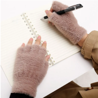 Girls%20Soft%20Half%20Finger%20Gloves%20Plush%20Fingerless%20Gloves%20-%20Image%202