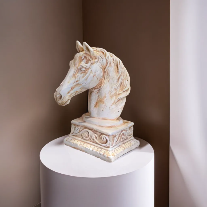 "Vintage-Inspired%20Horse%20Head%20Sculpture%20on%20Ornate%20Pedestal%20%E2%80%93%20Exquisite%20Decorative%20Accent%20for%20Home%20or%20Office%20Decor"%20-%20Image%203