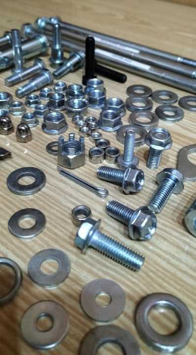 HONDA%20CD%2070%20CC%20COMPLETE%20HARDWARE%20NUT%20BOLT%20AXLE%20KIT%2055%20ITEMS%20IN%20ONE%20KIT%20-%20Image%204