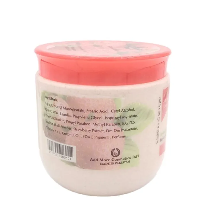 Christine%20Scrub%20Jar%20(Strawberry%20Extracts)%20-%20Image%204