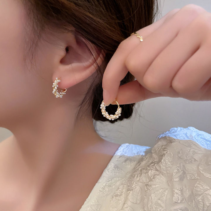 【In-Demand Item】 1Pair Simple Temperament Circle Pearl Earrings Fashion Small Earrings Jewelry Encounter