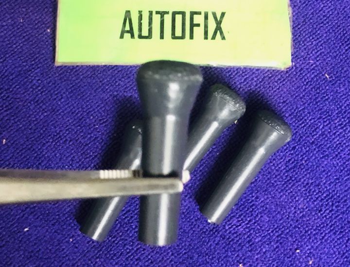 Suzuki%20Mehran%20door%20lock%20plastic%20knobs%20grey%20color%2004%20pcs%20-%20Image%203