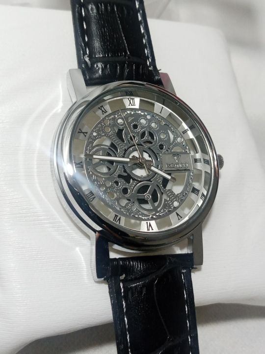 Skeleton%20design%20men's%20watch%20for%20casual%20wear%20with%20leather%20strap%20-%20Image%202