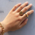 Fashion Unisex Championship Ring Chic Stainless Steel 18k PVD Gold Plated Square Signet Hammered Rings for Women Men. 