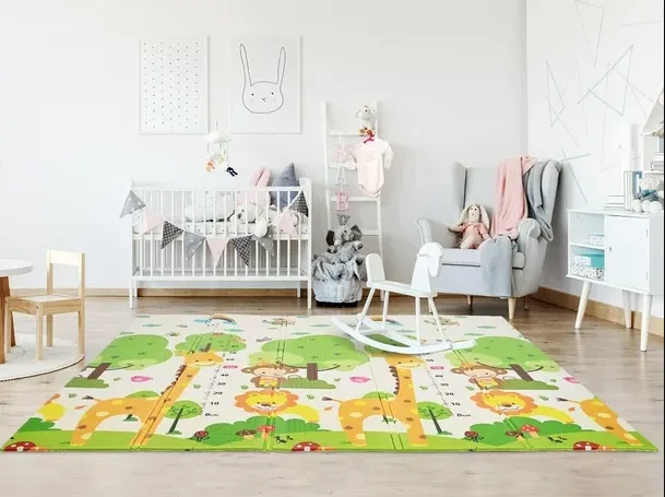 Baby%20Play%20Mat,%20Large%20Baby%20Crawling%20Mat%20Foam%20Reversible,Baby%20Care%20Playmat%20for%20Infants,%20Toddlers,%20Kids%20Indoor%20Outdoor%20Use%20-%20Image%204