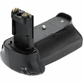 Canon%205d%20mark%202%20battery%20grip%20-%20Image%204