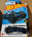 HOT WHEELS BATMAN BATMOBILE. 