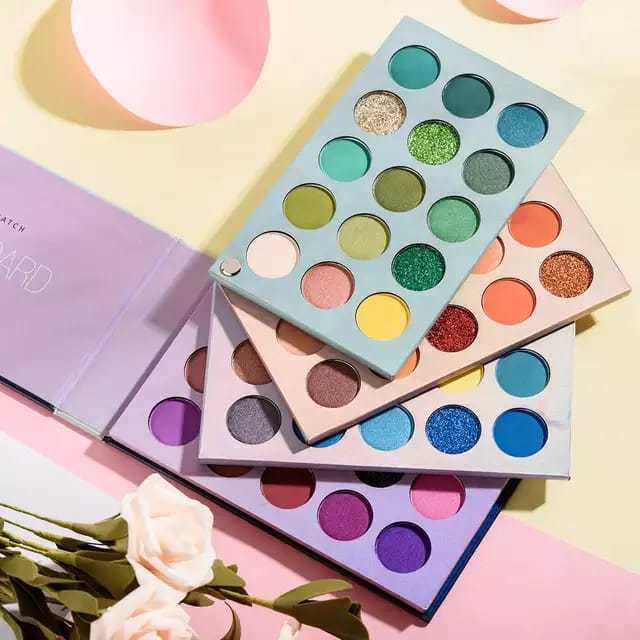 Beauty%20Glazed%20%20Colors%20Pearlescent%20Matte%20Eyeshadow,%20Eye%20Cosmetics,%20Makeup%20Palette,%204Folding%20Palette%20-%20Image%203