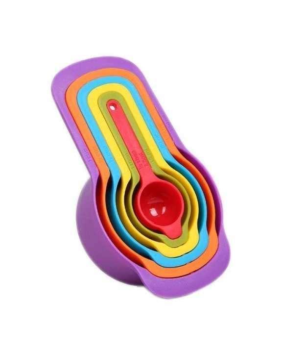 Baking%20Essentials%20Combo%20Deal%20Measuring%20Spoons%20Set%20+Cake%20Decorating%20Tool%20Kit%20+Heat%20Resisting%20Silicone%20Brush%20and%20Silicone%20Spatula%20-%20Image%205