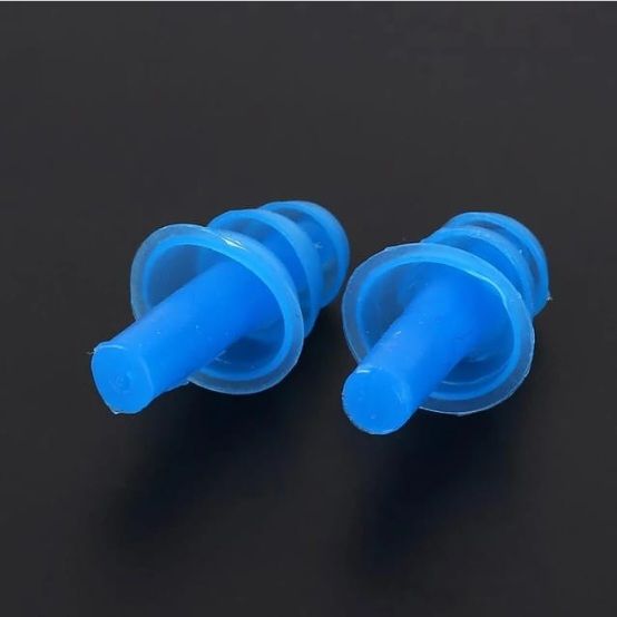 Silicone%20Swimming%20Nose%20Clip%20Ear%20Plugs%20with%20Carry%20Case%20-%20Image%208