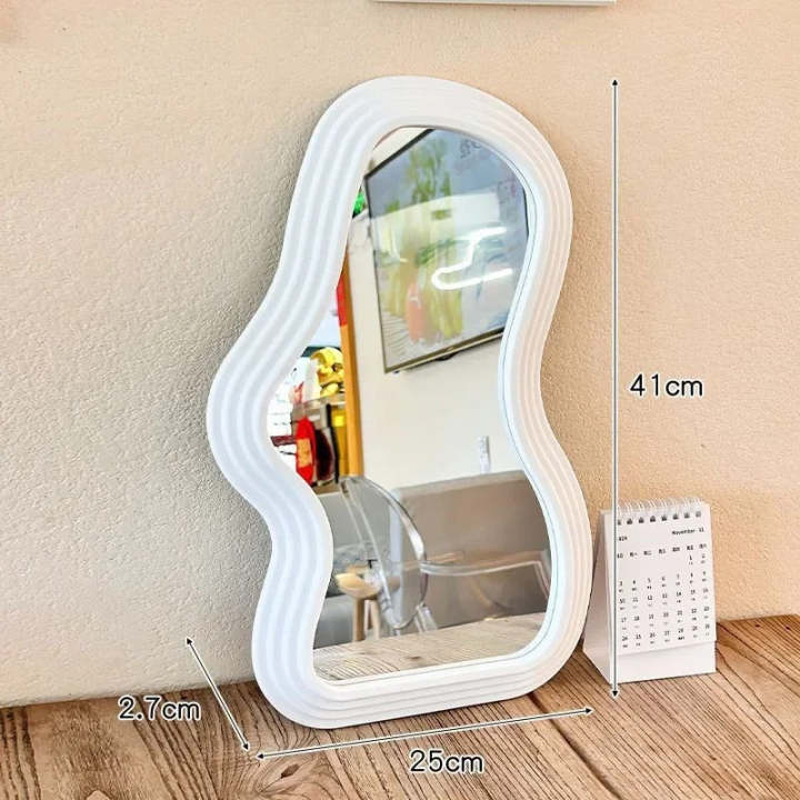 Pannel%20Wave%20Wall%20Mirror%20-%20Image%204