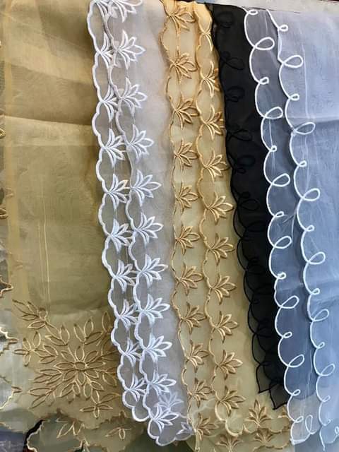 Organza%204%20side%20Cutwork%20Embroidered%20Dupatta%20-%20Image%203