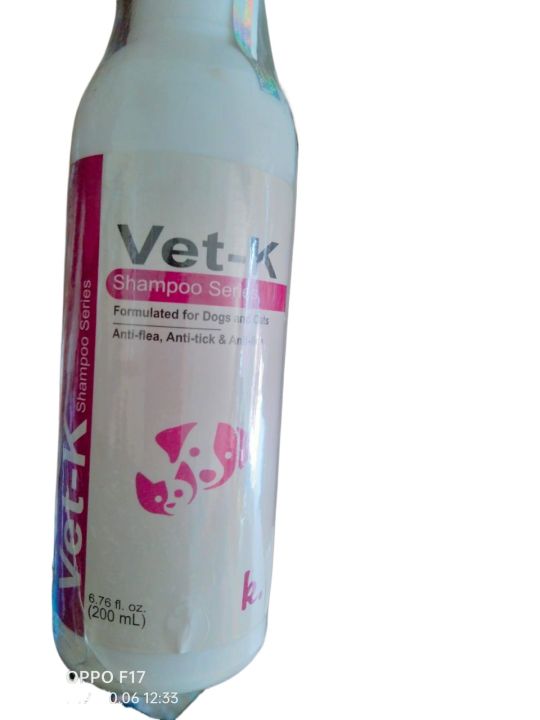 Vet%20K%20Anti%20tick%20&%20Anti%20Fleas%20Shampoo%20For%20Cats%20&%20Dogs%20-%20Image%202