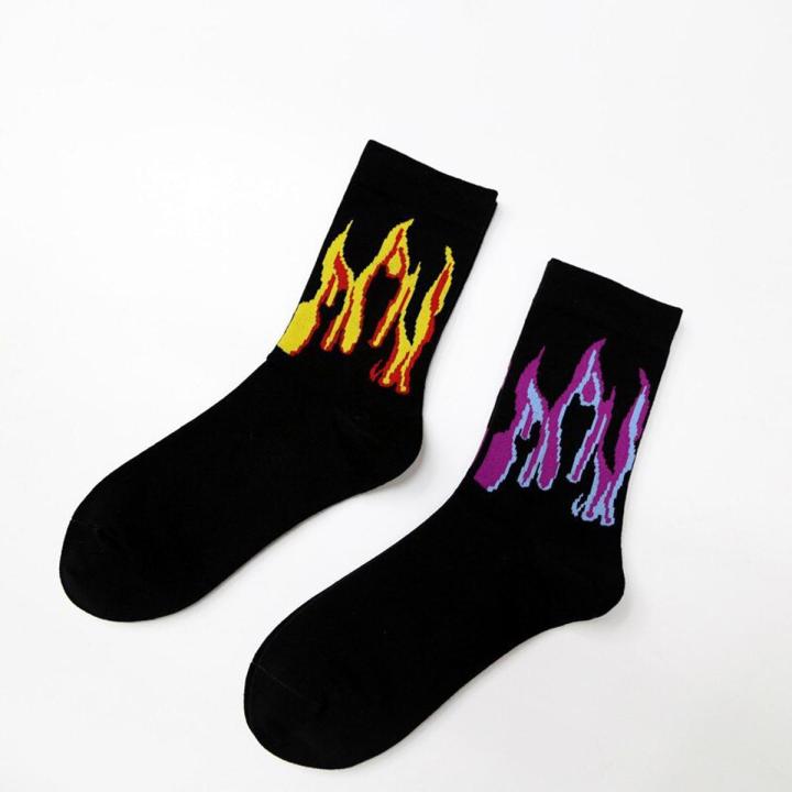 2 Pairs Purple Flame Tube Cotton Socks Male And Japanese Couples Skateboard Socks Street
