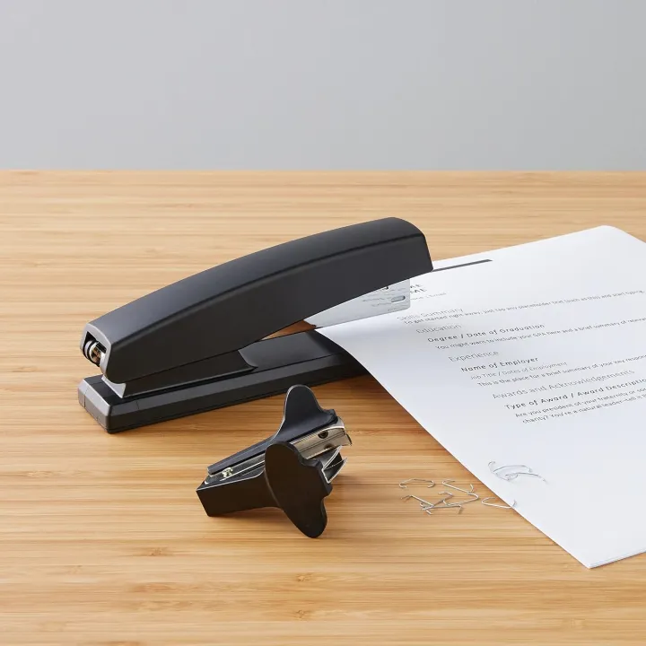 Value%20Pack%20including%20Stapler%20No.10%20(Small),%20Pack%20of%20Stapler%20Pin%20and%20stapler%20Pin%20remover%20-%20Image%203